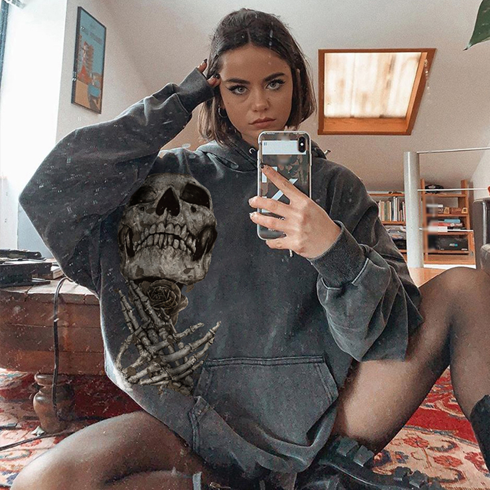 Skull rose print hoodie