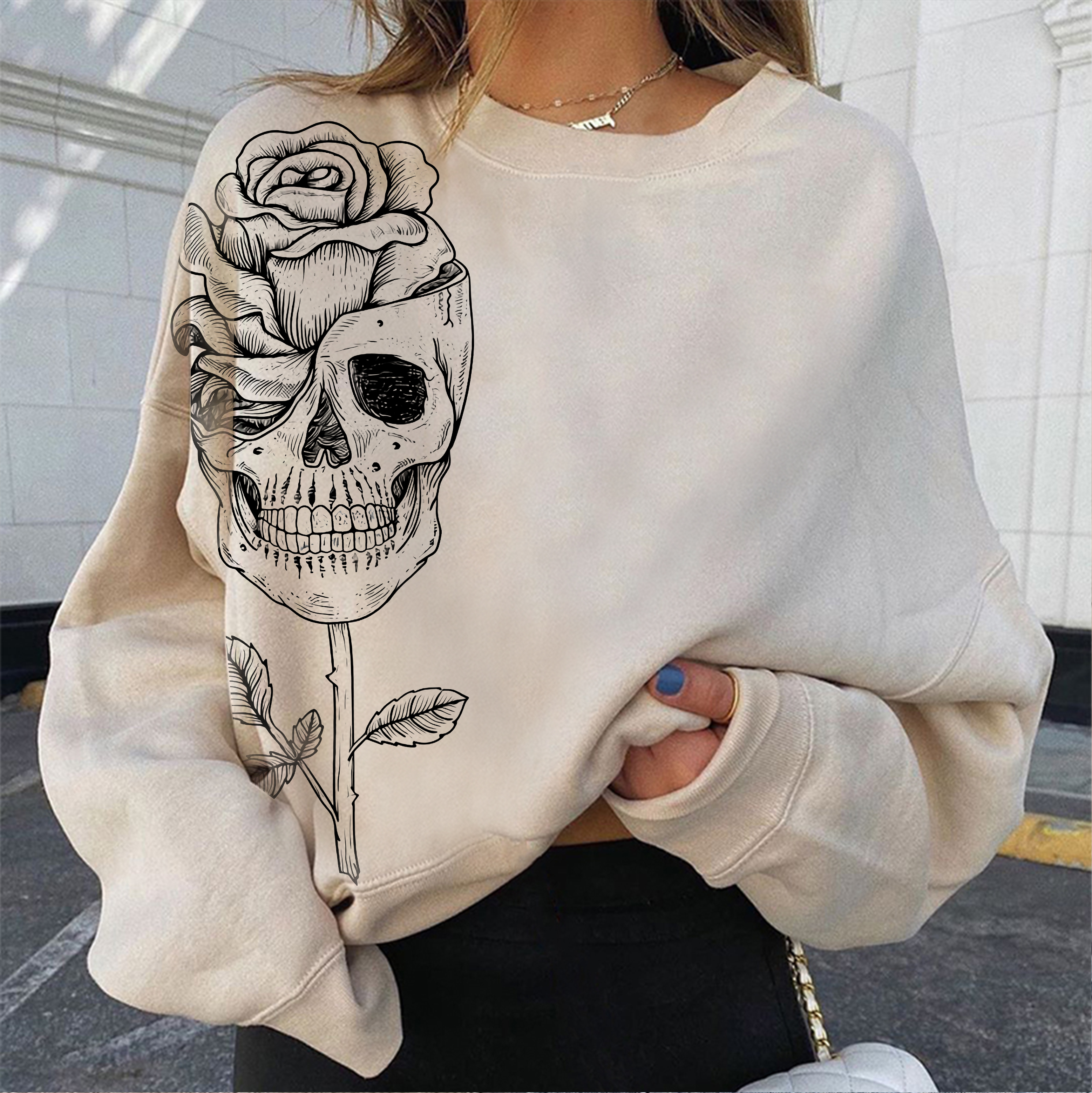 Skull flowerpot rose print sweatshirt