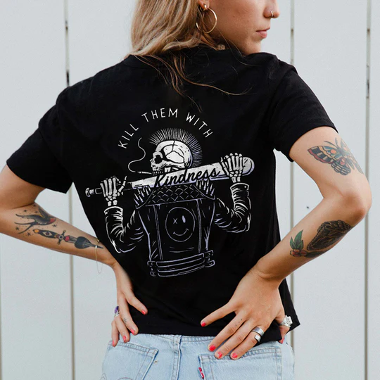 Baseball bat skull print t-shirt