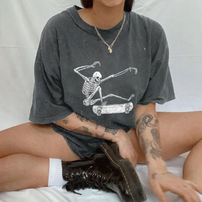 Skull Skateboarding T-shirt