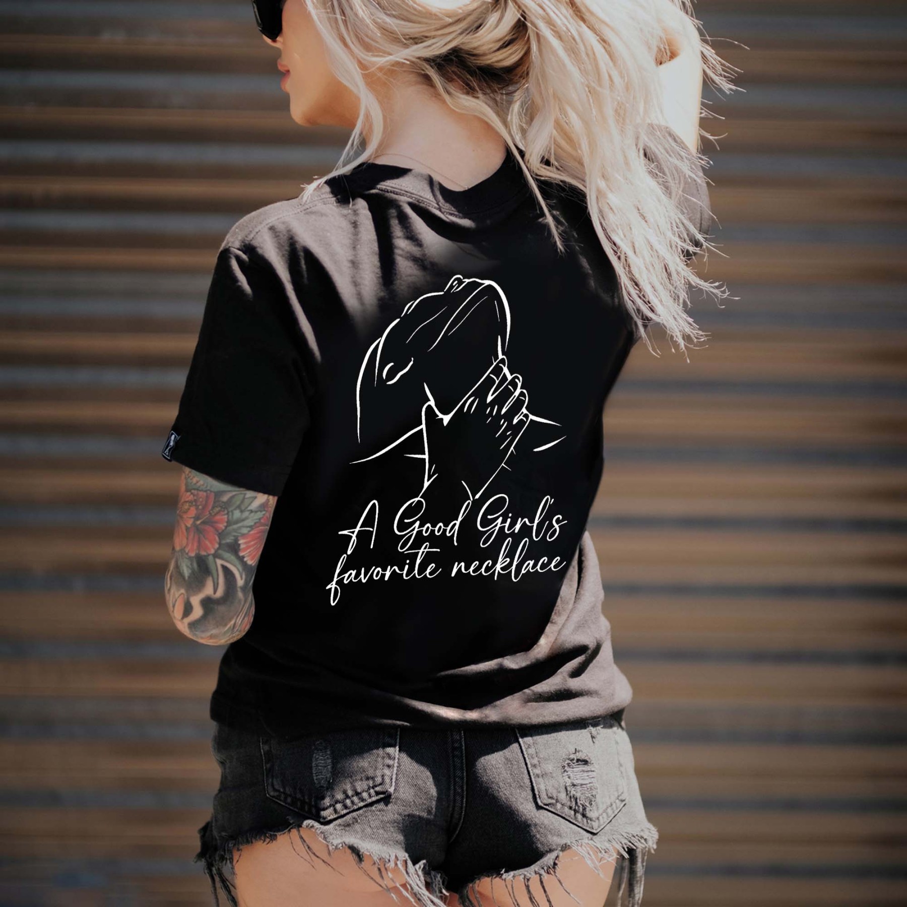 A Good Girl's Favorite Necklace Printed Women's T-shirt