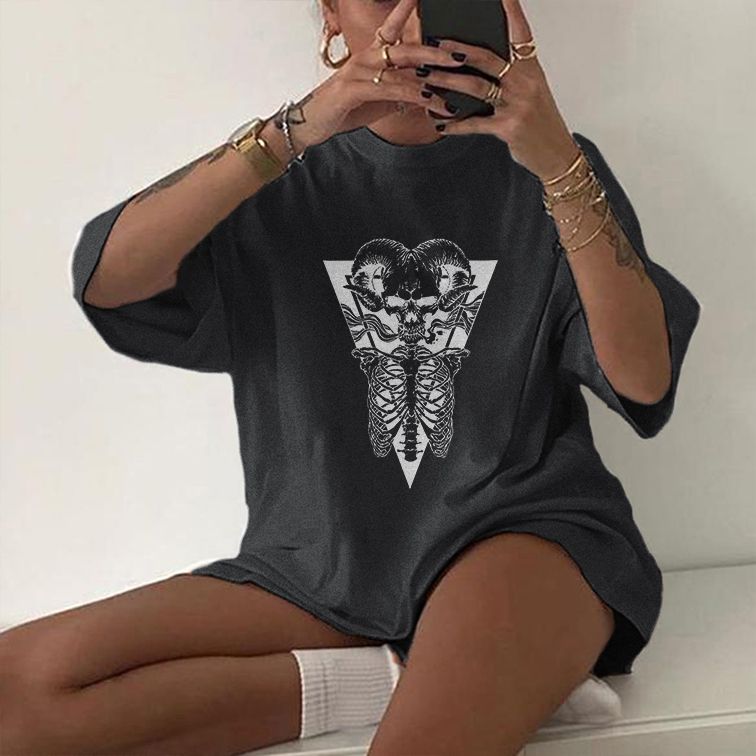 Skull Horn Print T-shirt