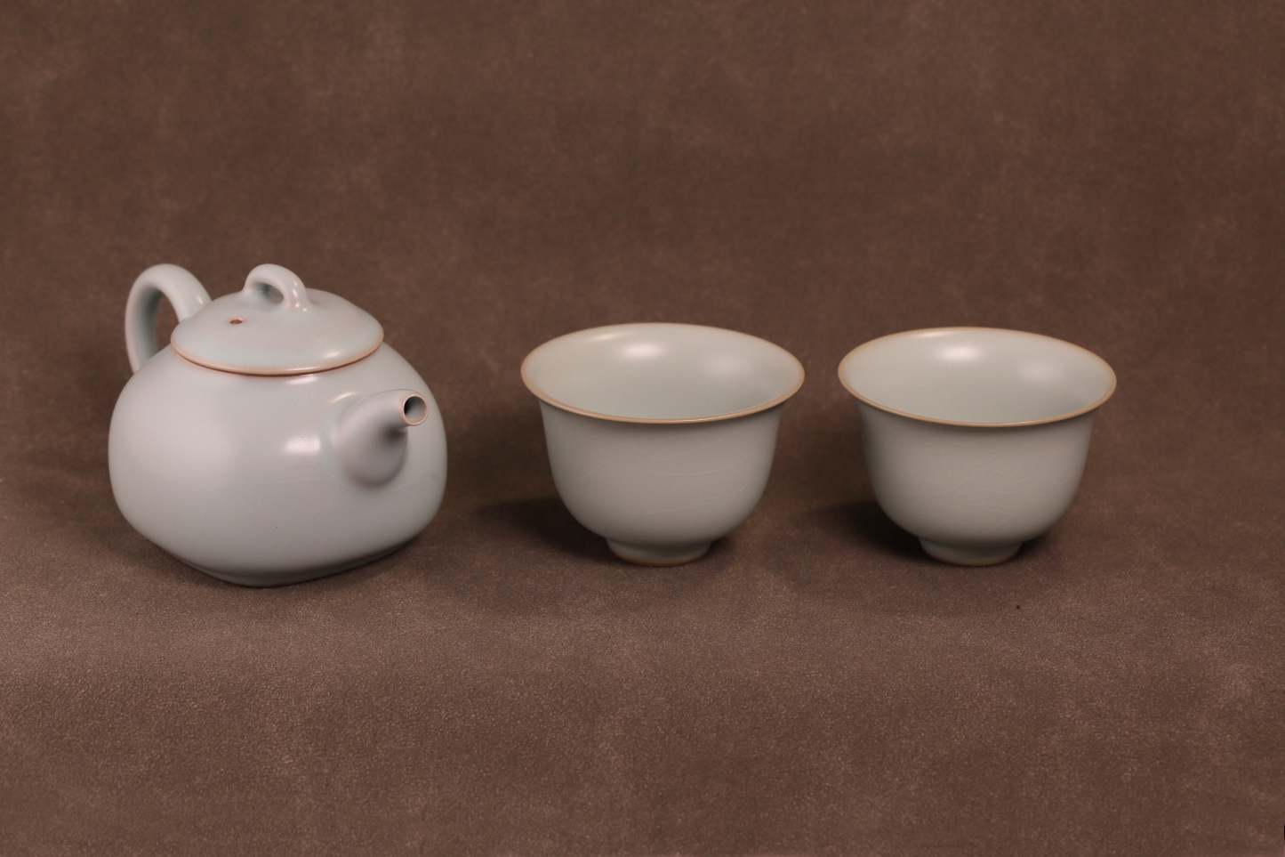 汝窑·天青系列｜天圆地方壶（190ml）限量预售