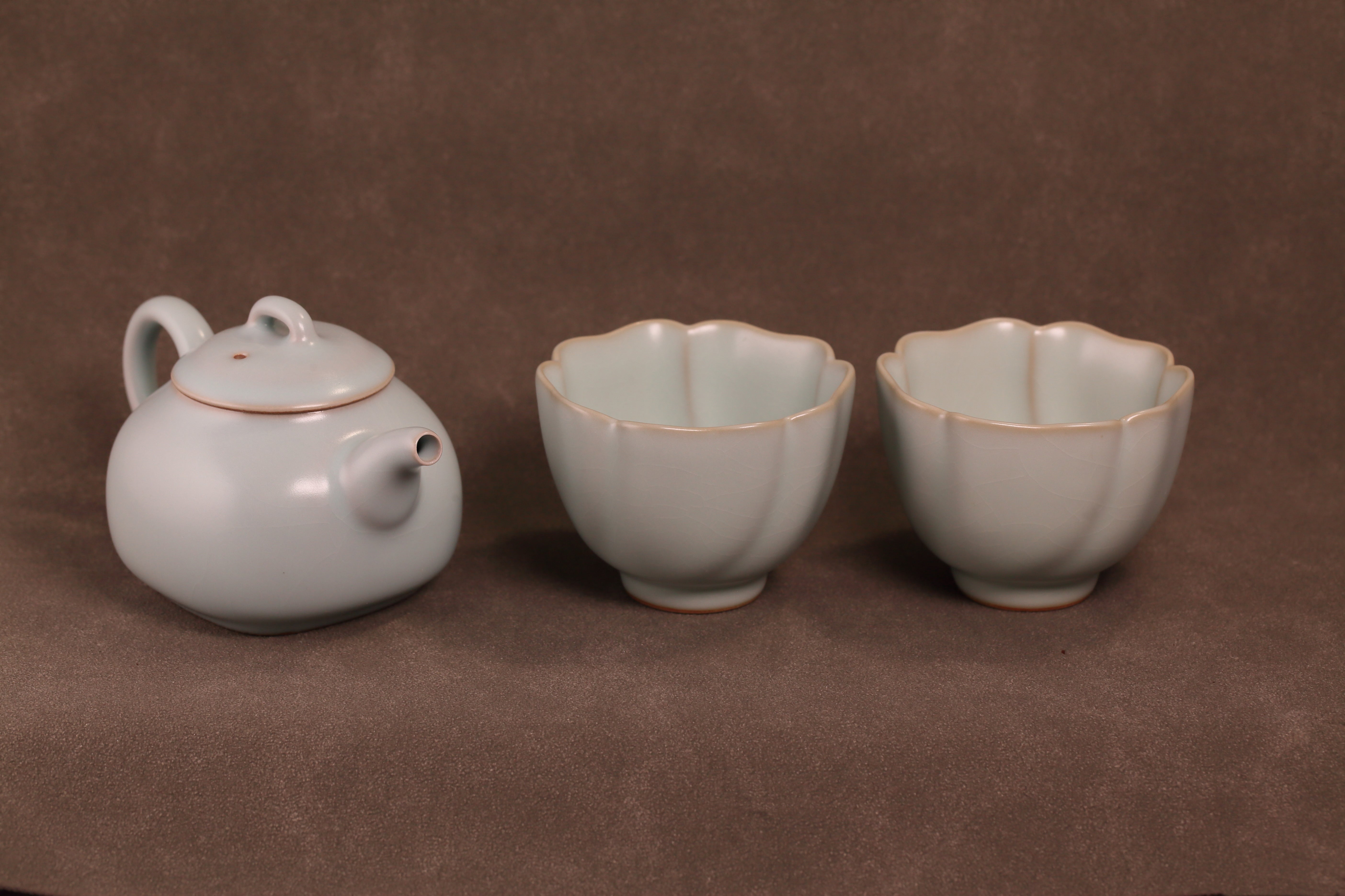 汝窑·天青系列｜天圆地方壶（190ml）限量预售