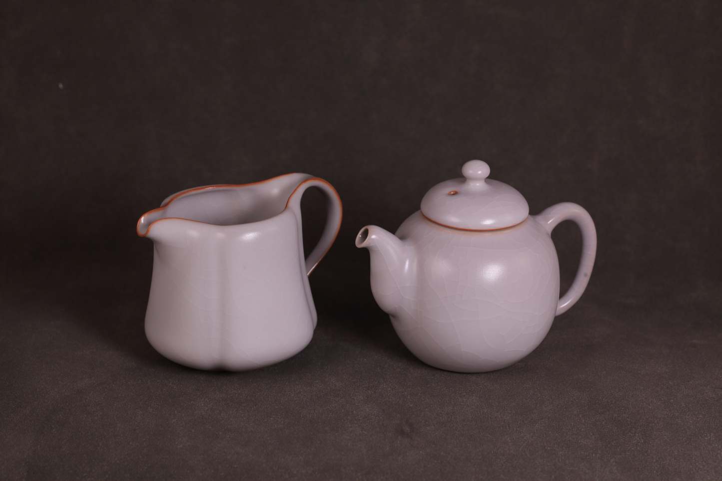 🍃 汝窑·月白系列｜瓜棱公道杯