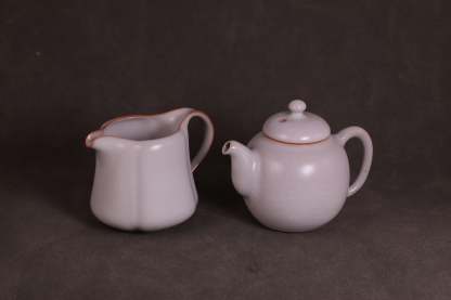 🍃 汝窑·月白系列｜瓜棱公道杯