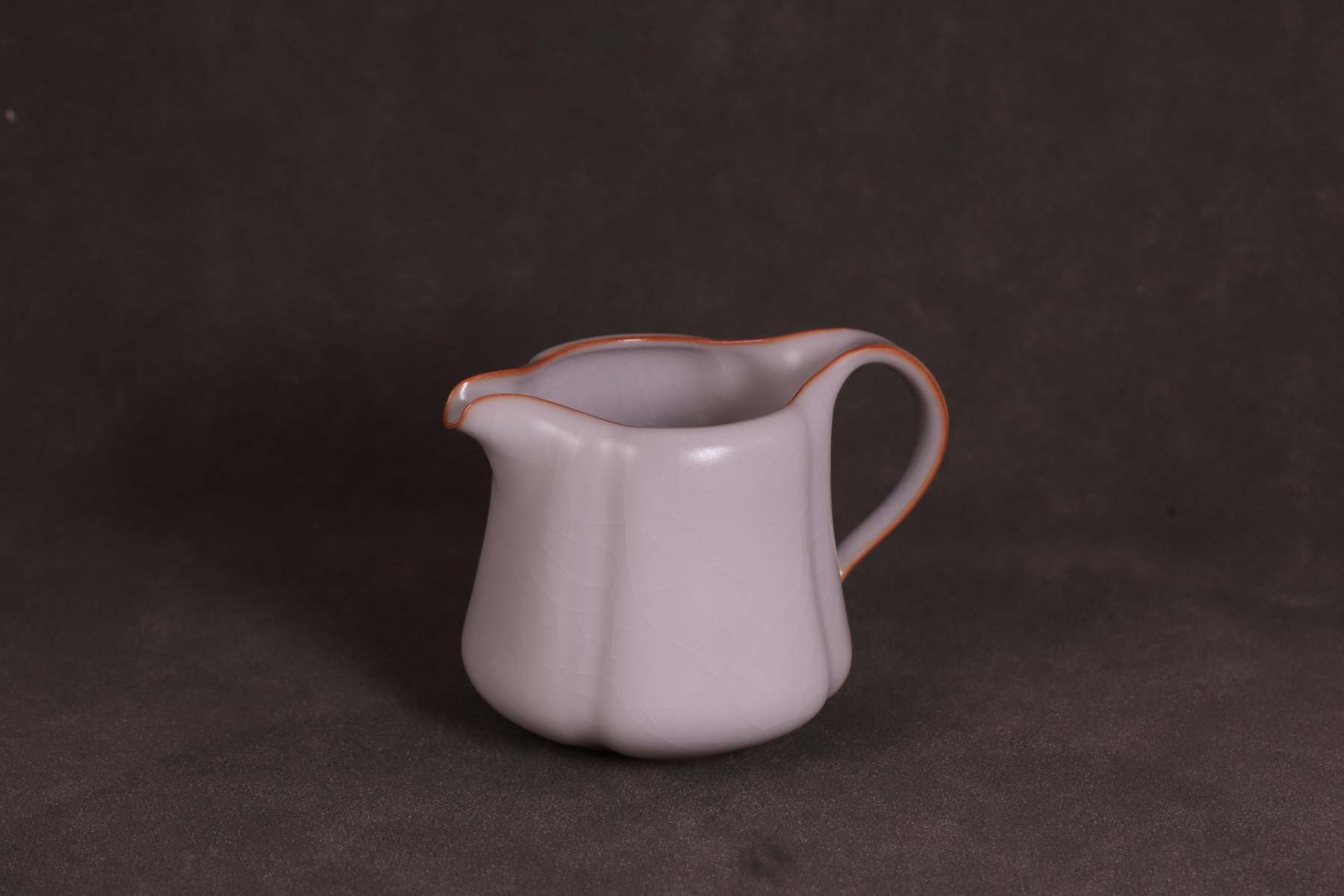 🍃 汝窑·月白系列｜瓜棱公道杯