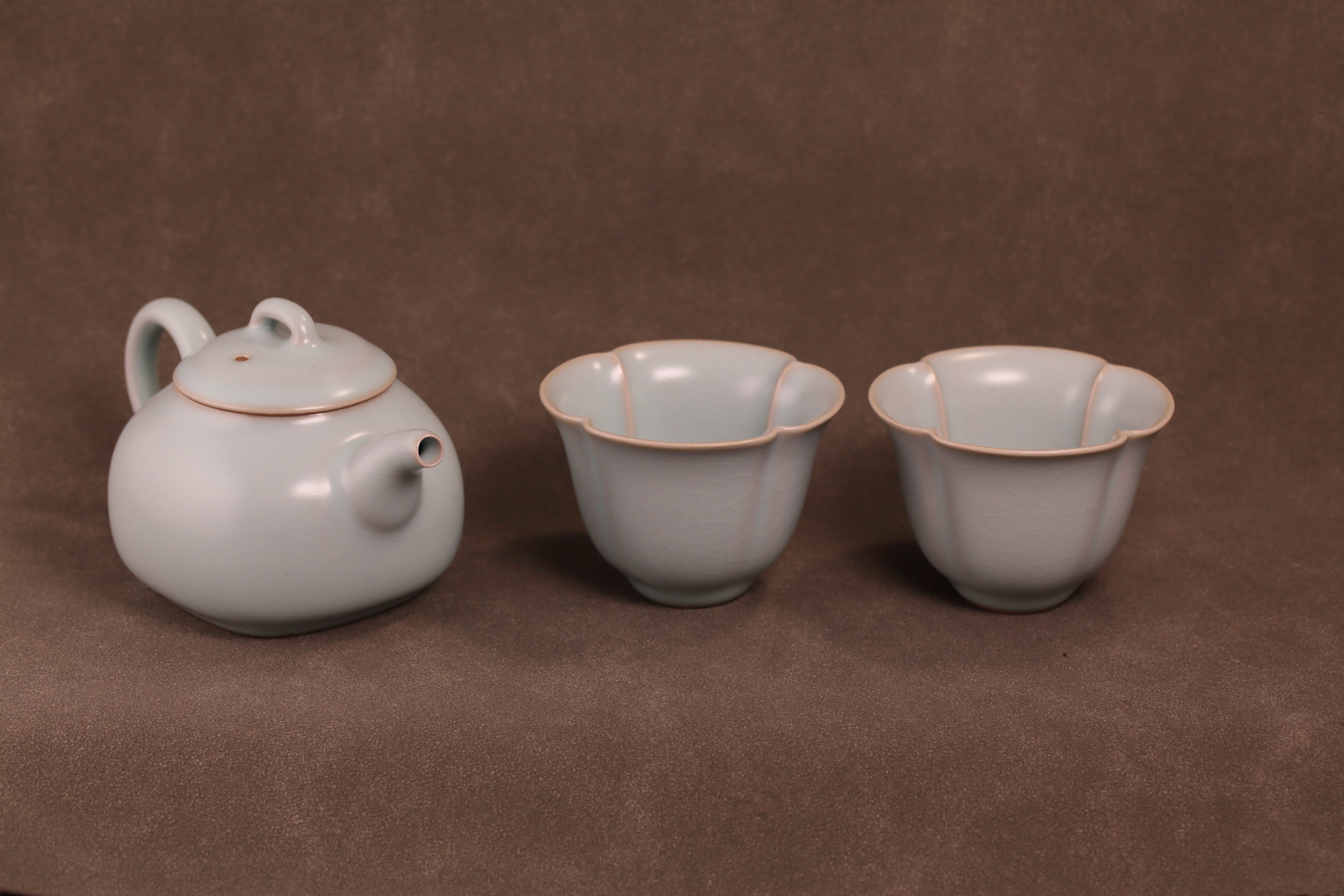 汝窑·天青系列｜天圆地方壶（190ml）限量预售