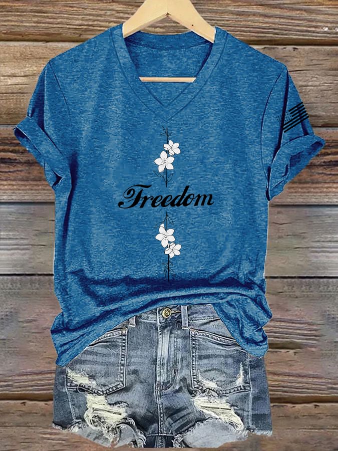 Women's Commemorative Print V Neck T-shirt-America250