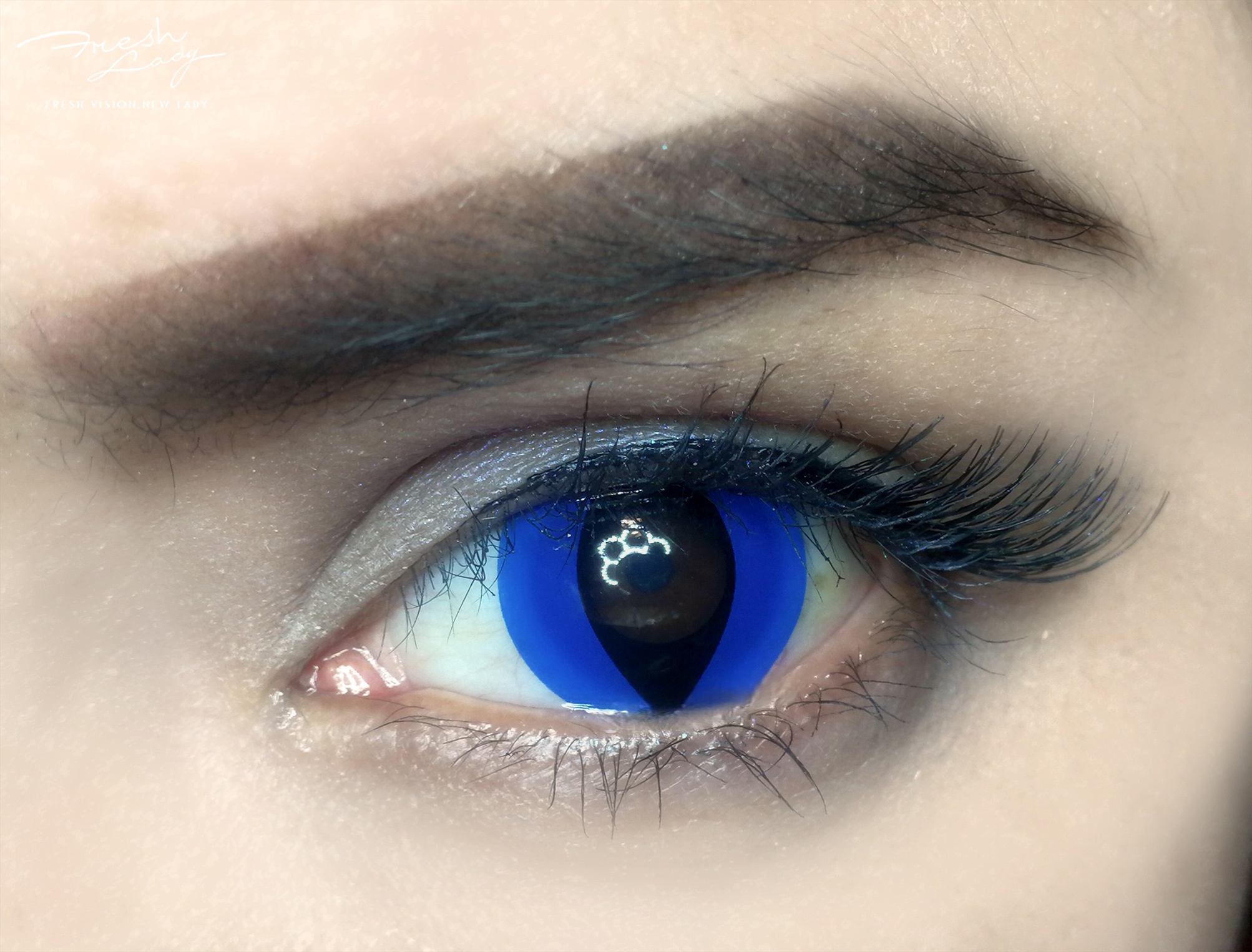 Uniieye Cat Eye Blue Halloween Cosplay Colored Contact Lenses | 1 Year