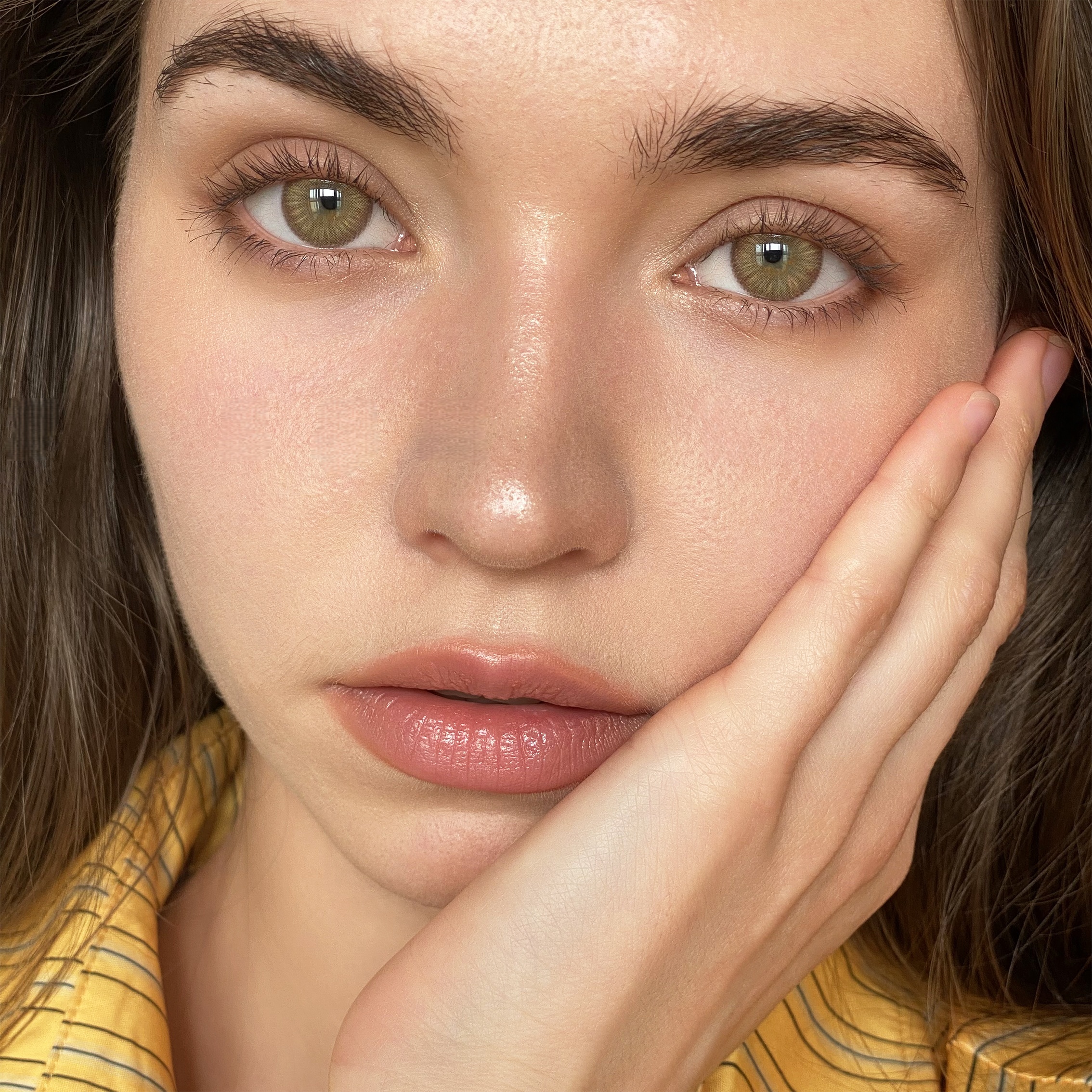 Uniieye Gorgeous Brown Colored Contact Lenses | 1 Year