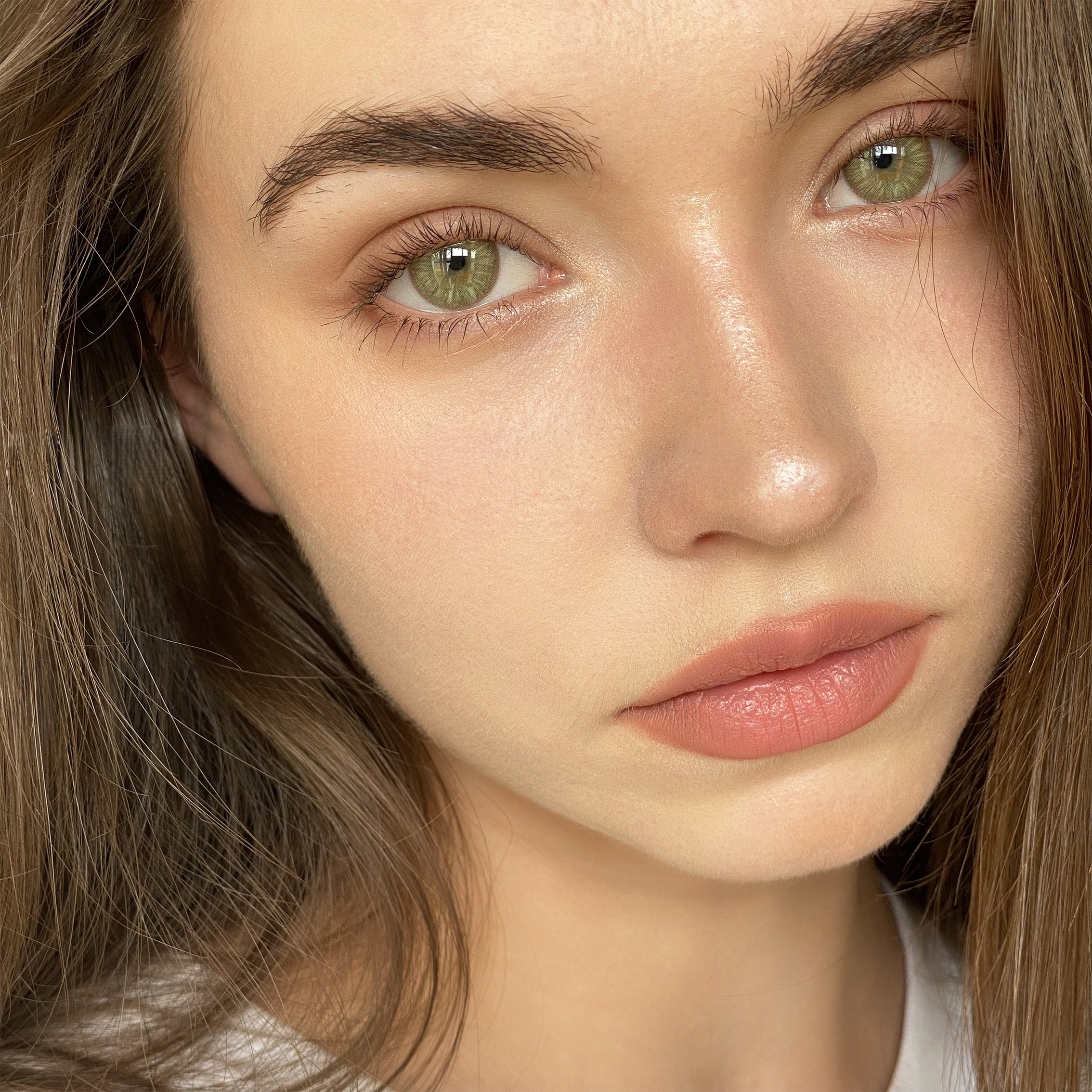 Uniieye Gorgeous Green Colored Contact Lenses | 1 Year