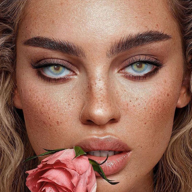 Holiday Blue Colored Contact Lenses