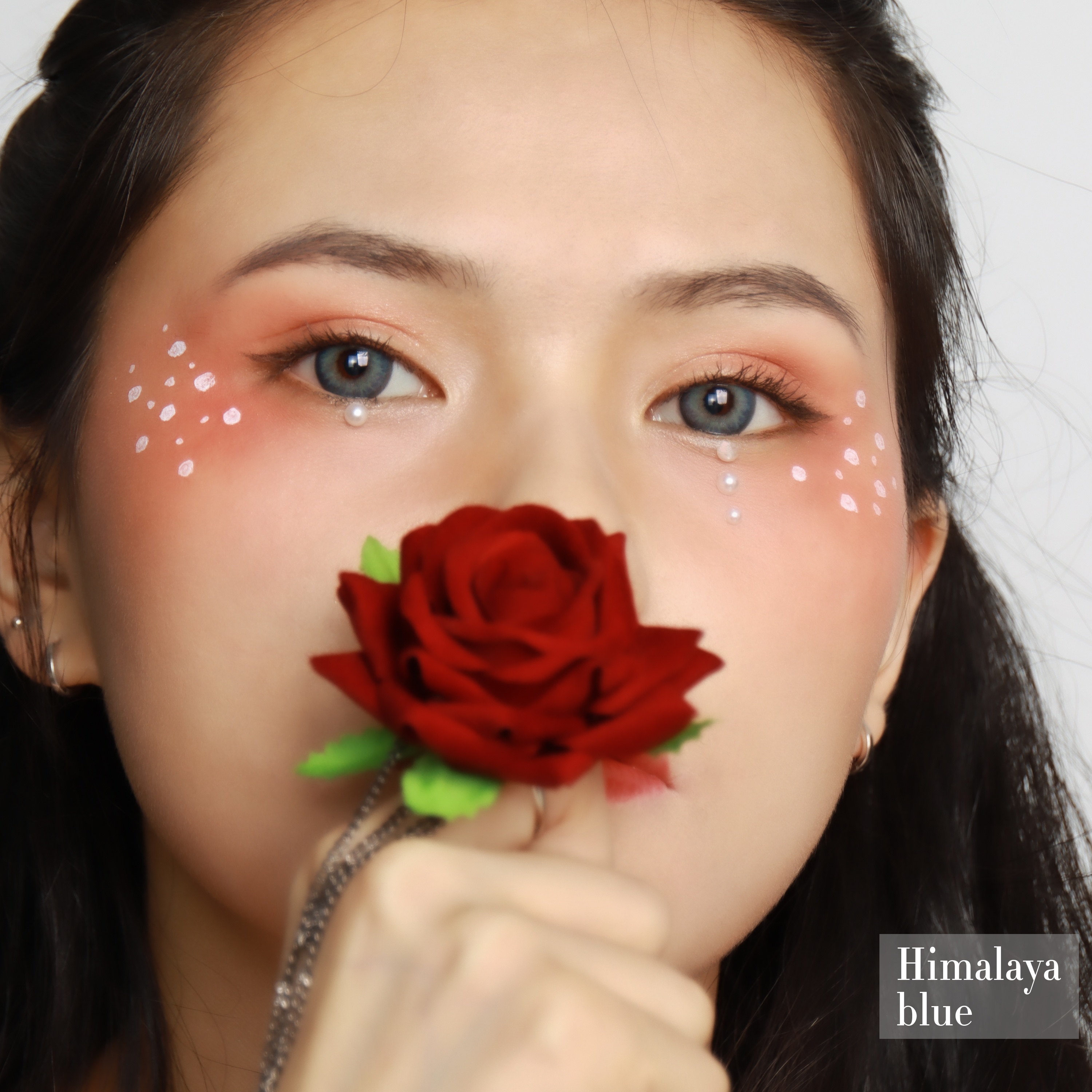 Uniieye Himalaya Blue Colored Contact Lenses | 1 Year