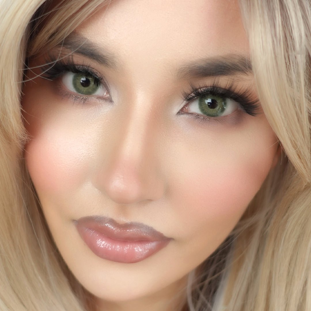 UNIIEYE Magnificent Amazonia Green Yearly Colored Contacts - Uniieye