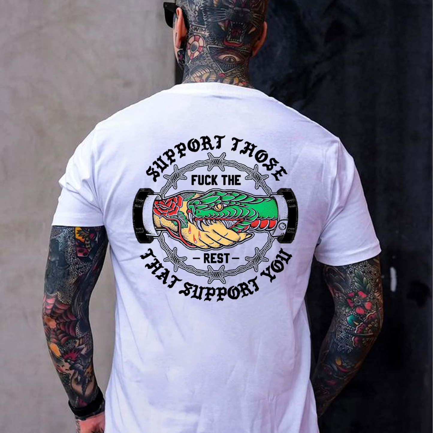 SUPPORT THOSE THAT SUPPORT YOU Snake Graphic Print T-shirt
