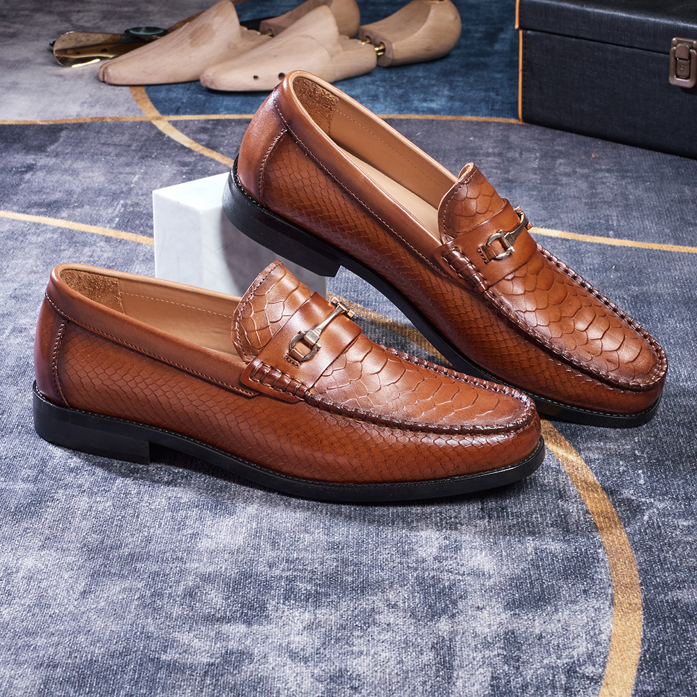 Men's Crocodile Embossed Full-Grain Leather Casual Loafers with Rubber Sole