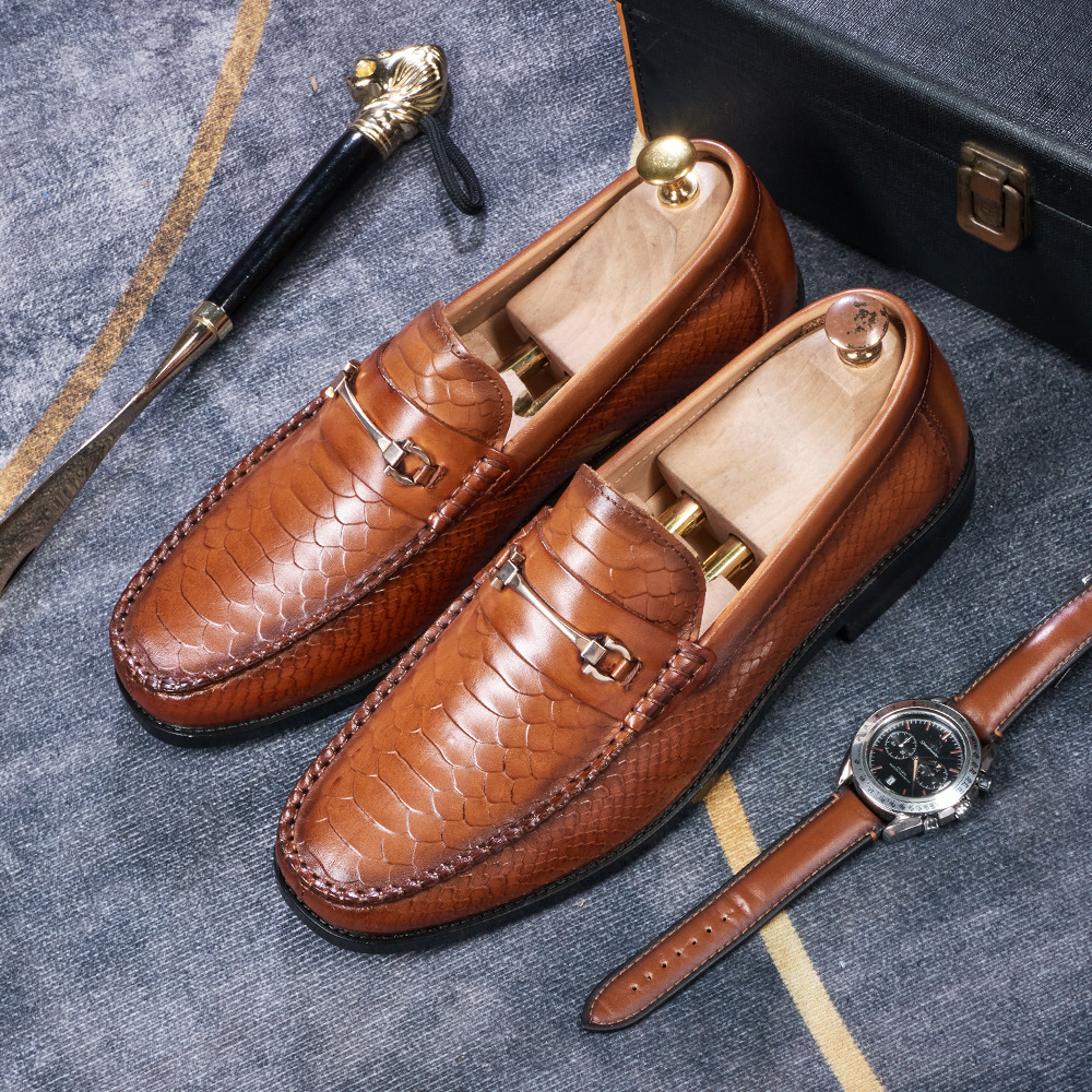 Men's Crocodile Embossed Full-Grain Leather Casual Loafers with Rubber Sole