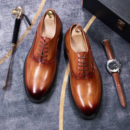 Men's Brogue-Style Oxford Shoes