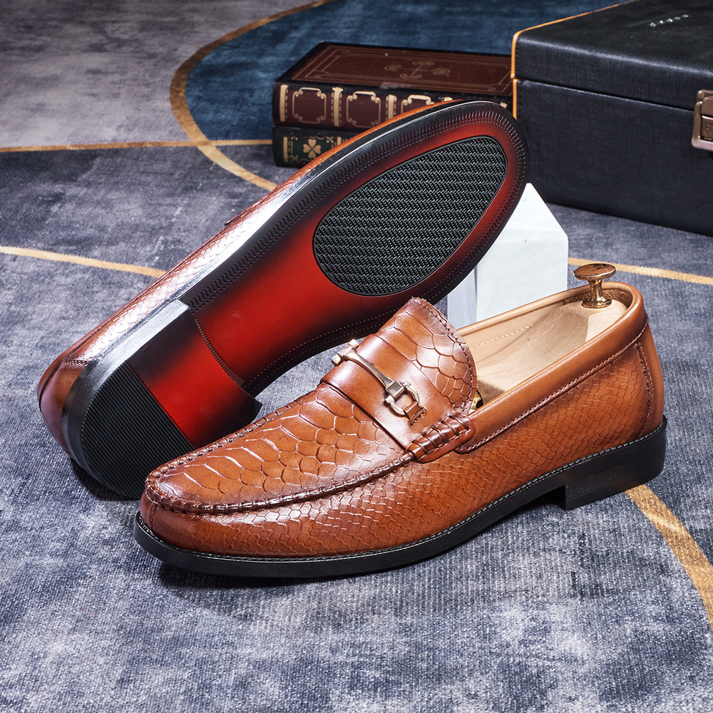 Men's Crocodile Embossed Full-Grain Leather Casual Loafers with Rubber Sole