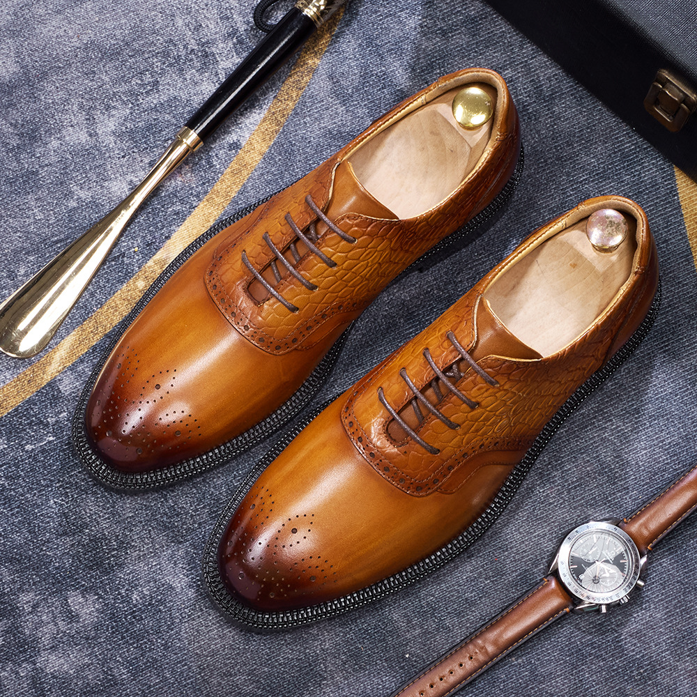 Men's Crocodile Embossed Brogue Pointed-Toe Oxford Shoes