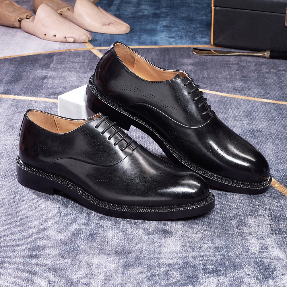 Men's Brogue-Style Oxford Shoes