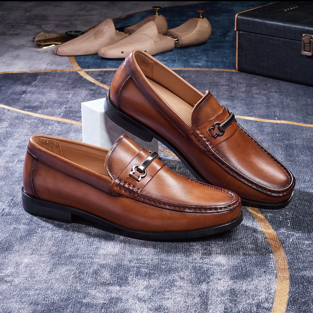 Men's Metal Buckle Full-Grain Leather Penny Loafers