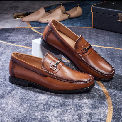 Men's Metal Buckle Full-Grain Leather Penny Loafers