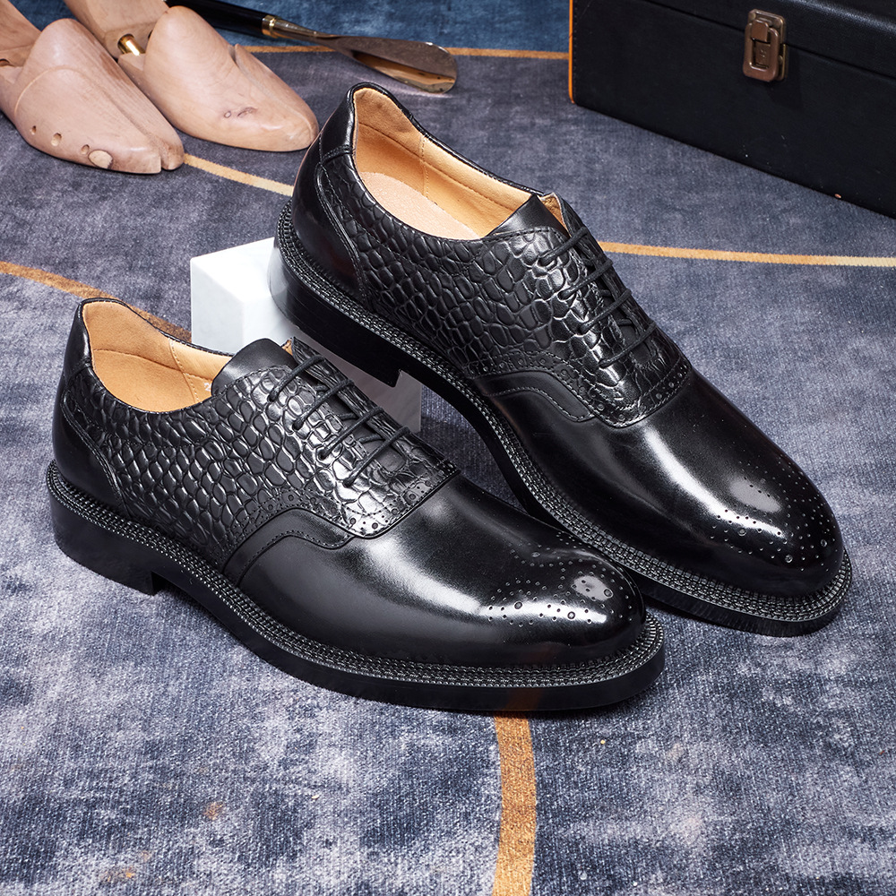 Men's Crocodile Embossed Brogue Pointed-Toe Oxford Shoes