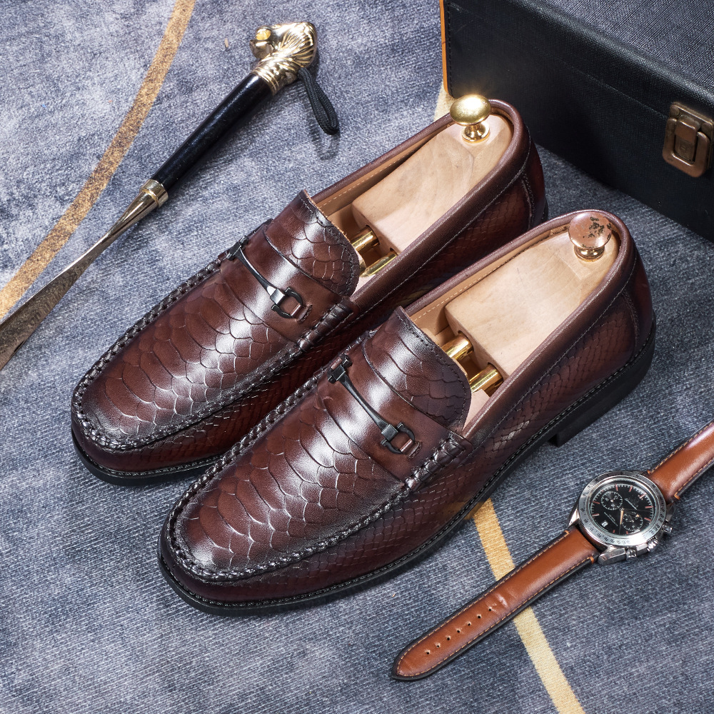 Men's Crocodile Embossed Full-Grain Leather Casual Loafers with Rubber Sole
