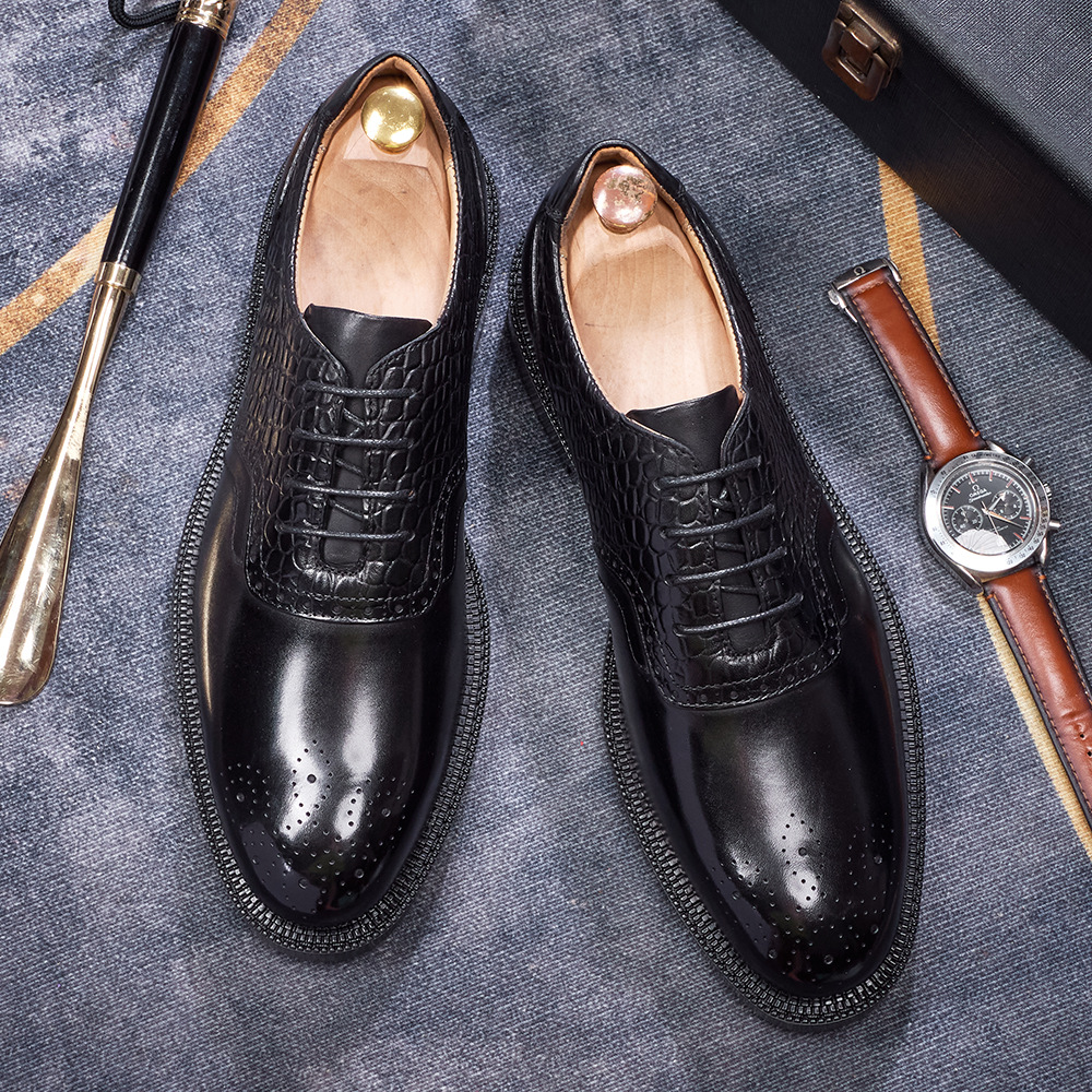 Men's Crocodile Embossed Brogue Pointed-Toe Oxford Shoes