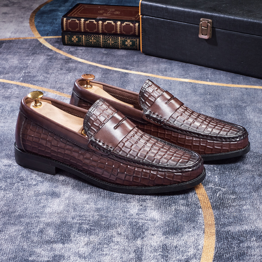Men's Crocodile Pattern Embossed Penny Loafers