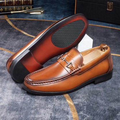 Men's Classic Comfortable Casual Metal Buckle Loafers