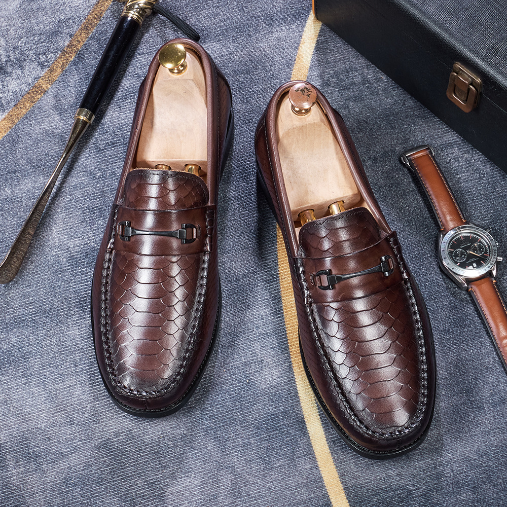 Men's Crocodile Embossed Full-Grain Leather Casual Loafers with Rubber Sole