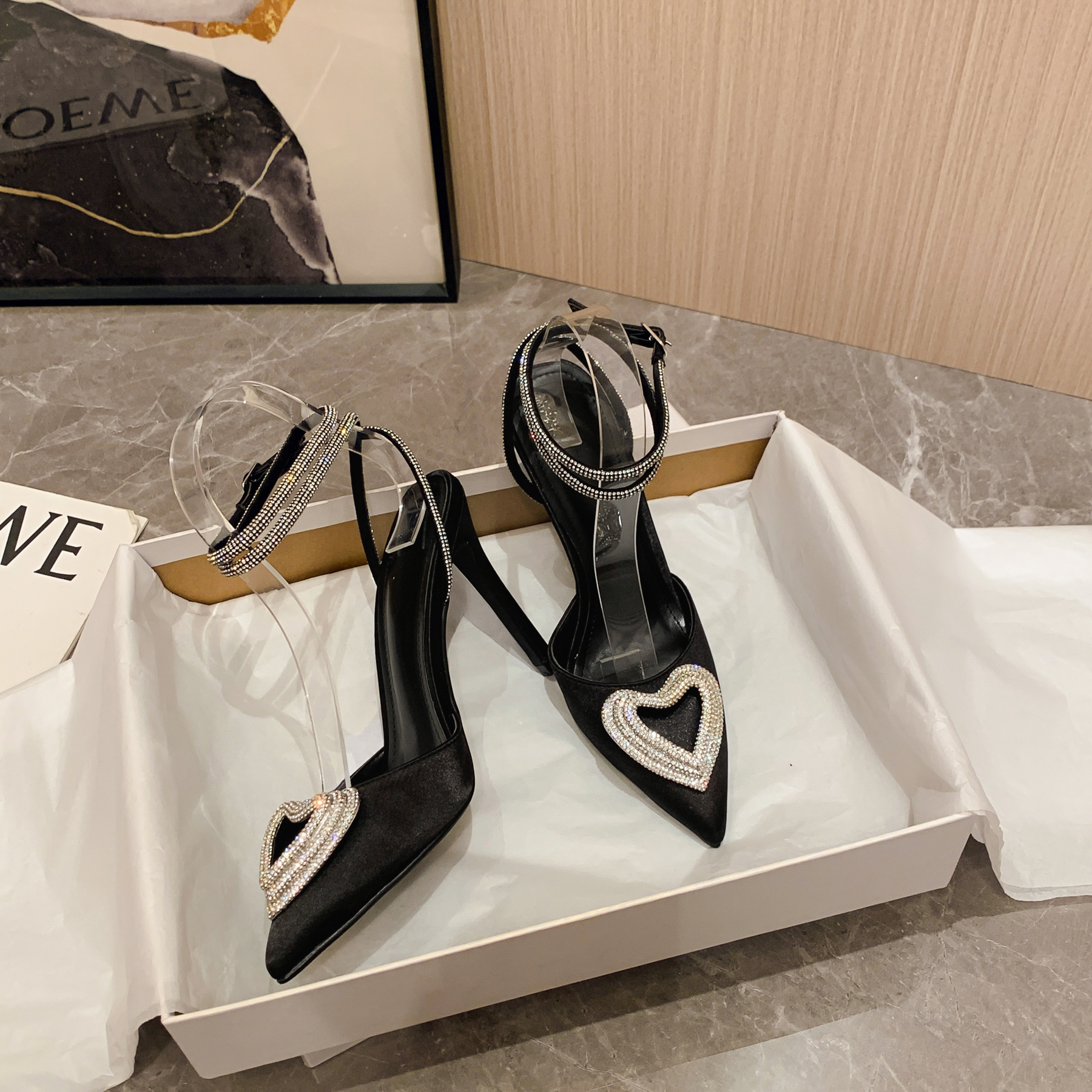 SHOEVIOLET™Love Shape Rhinestone High Heels Sandals Shiny