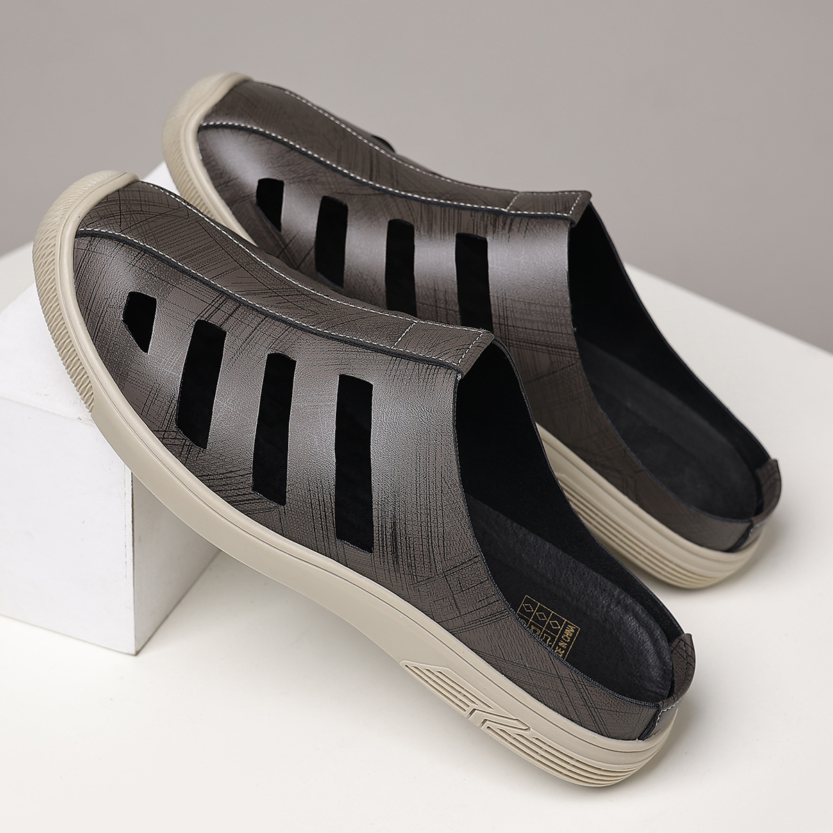 Men's non slip, breathable, casual toe cap hollow sandals