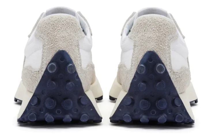 NEW BALANCE 327 'Moonbeam'