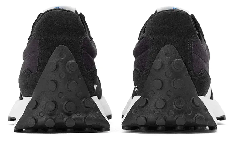 New balkhjgance 327 'Black White'