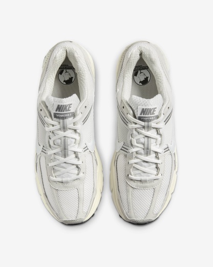 Nikhjgke Zoom Vomero 5 SE