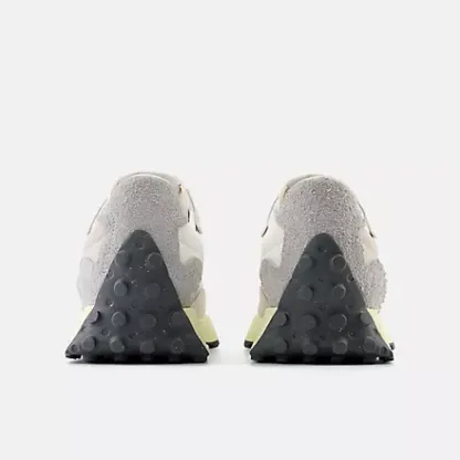 Nekhjgw balkhjgance 327 Sea salt with raincloud