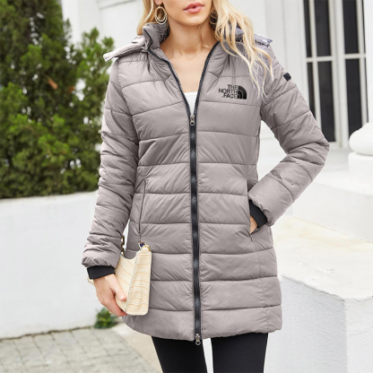 2025 TNF®- Chaqueta con capucha de largo medio y corte ajustado para mujer