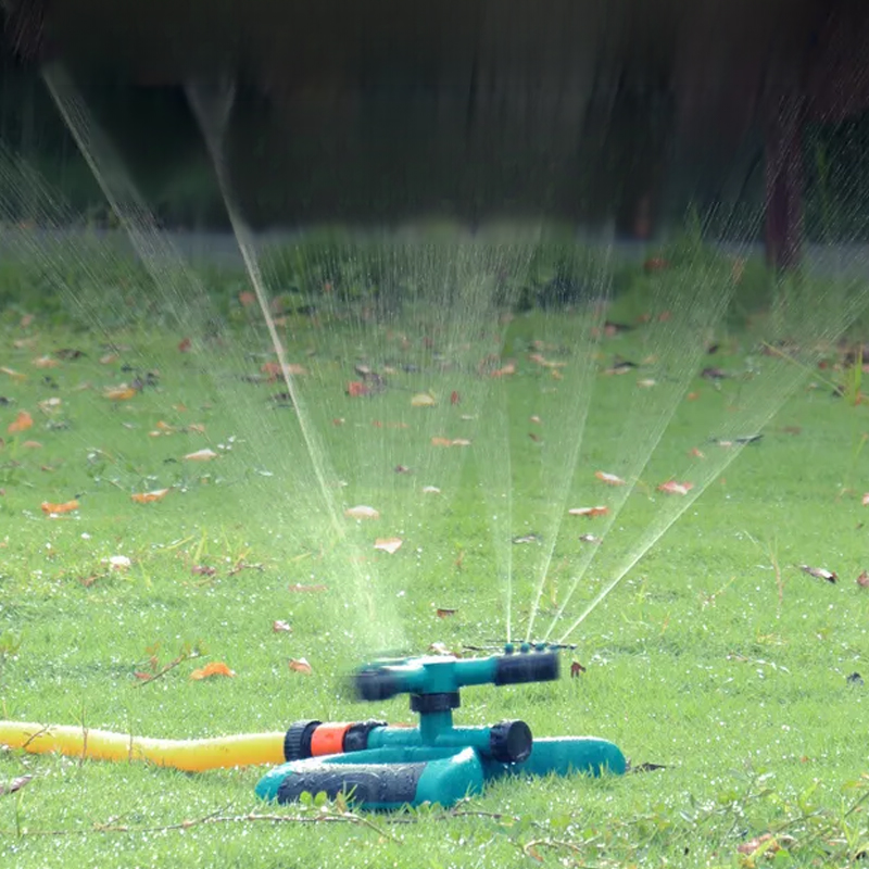 Automatic 360° Rotating Garden Sprinkler