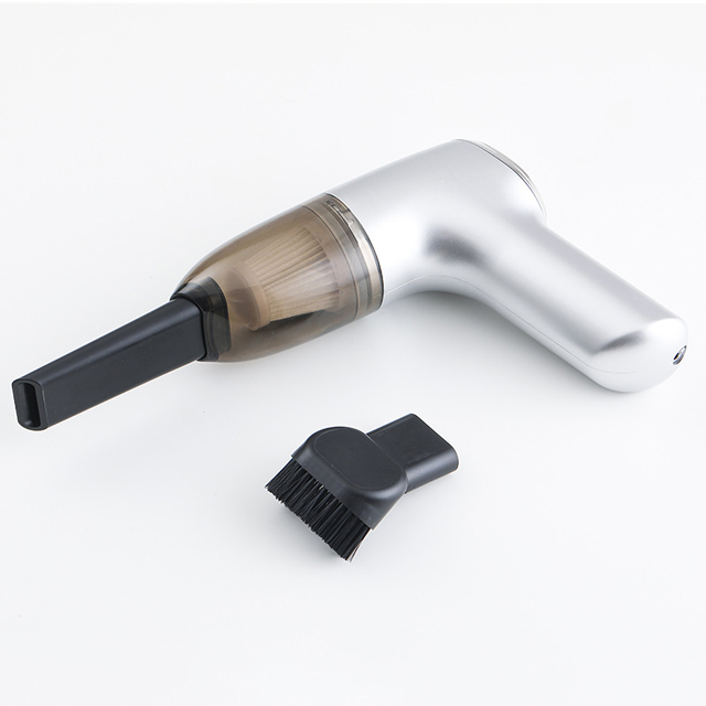 In-car vacuum cleaner