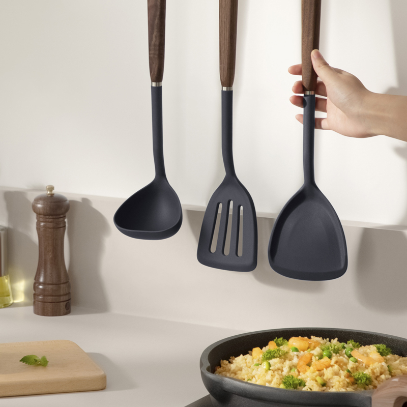 Cookware