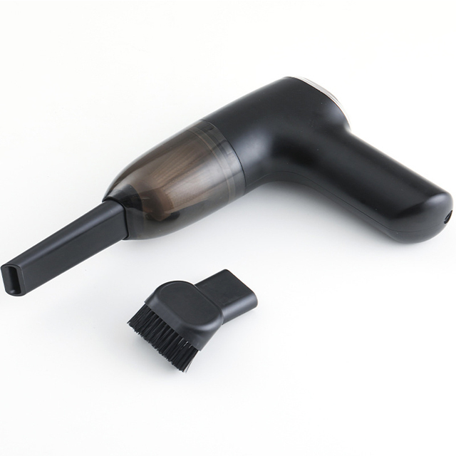 In-car vacuum cleaner