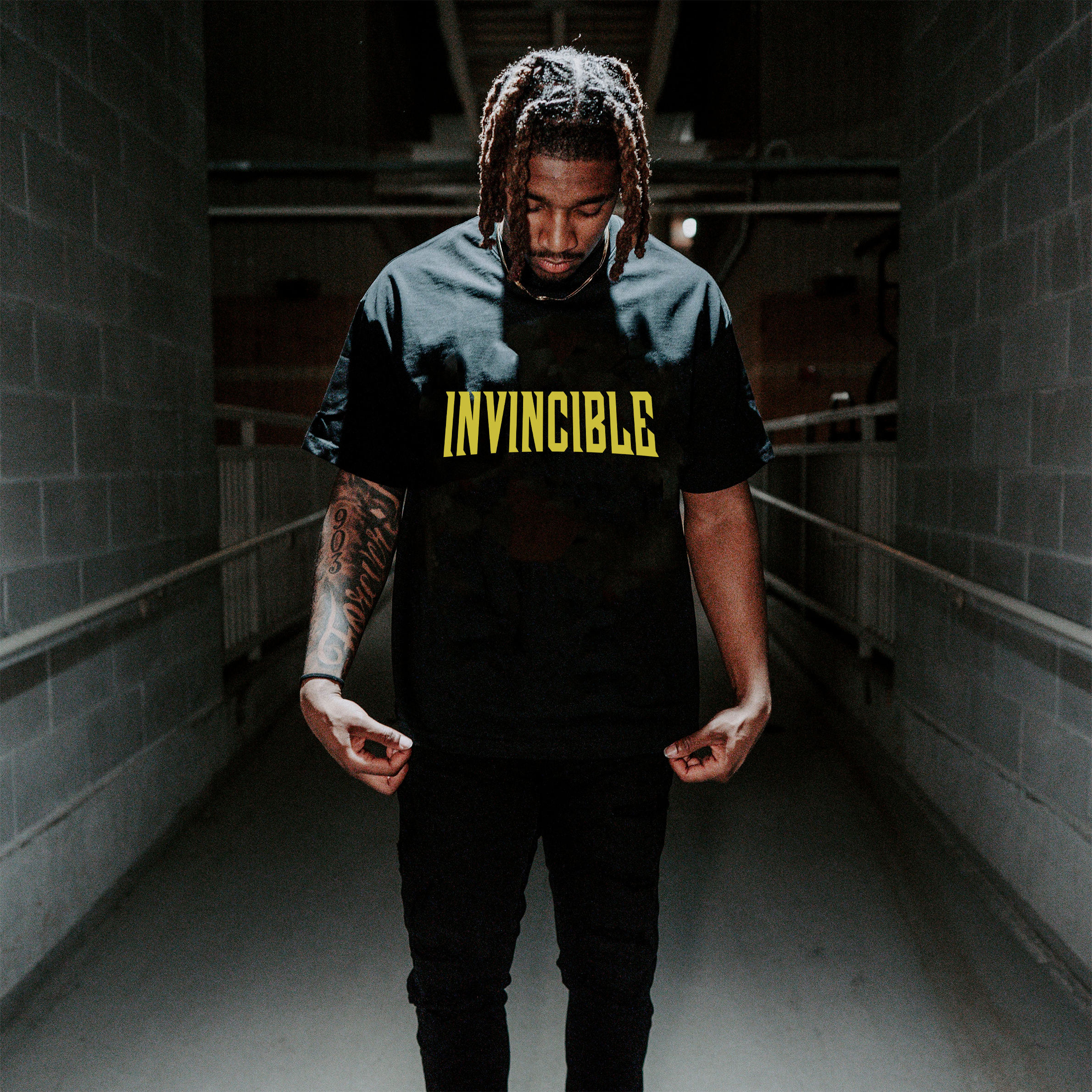 Unisex Fit Vintage T-Shirt丨INVINCIBLE