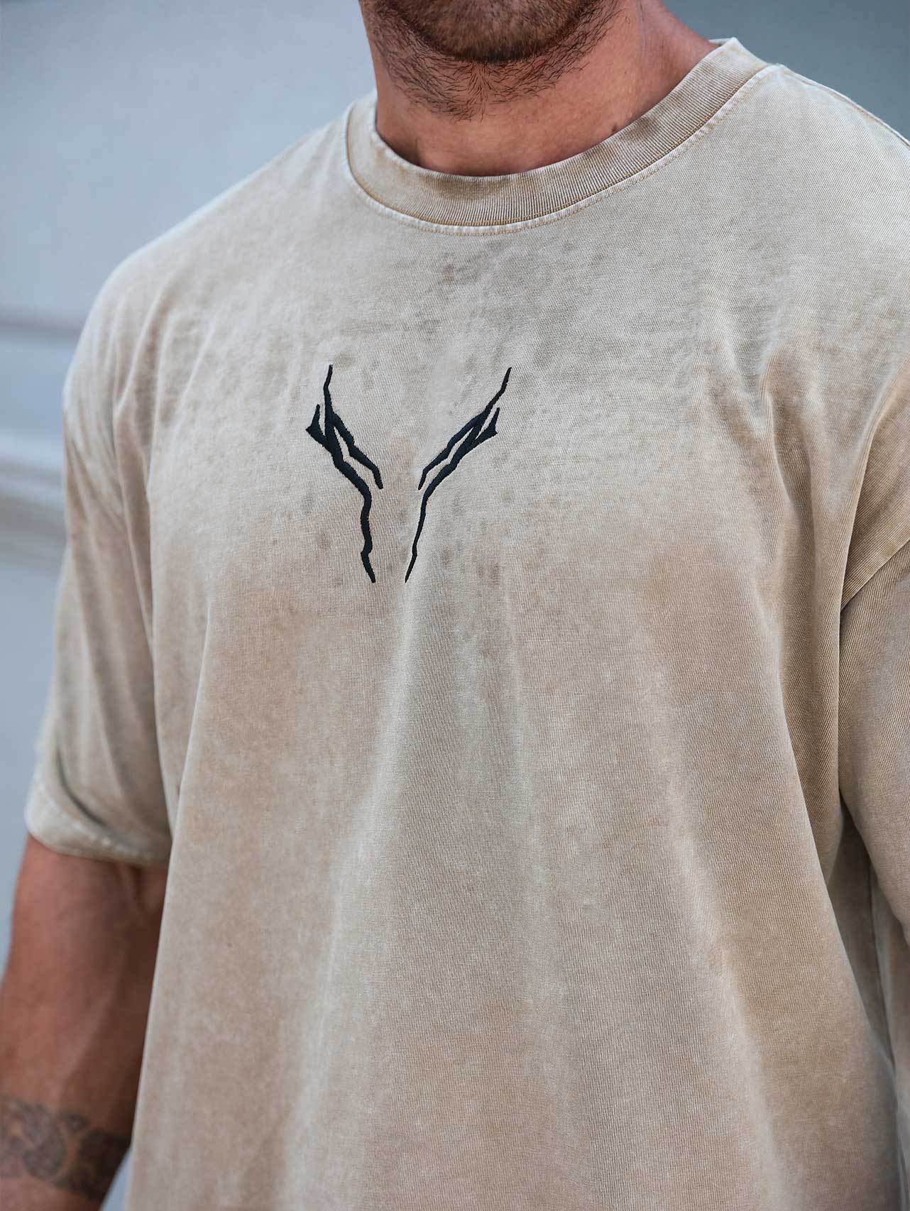 Guts Bloodshed Embroidered Vintage Tee-Teegamechanger