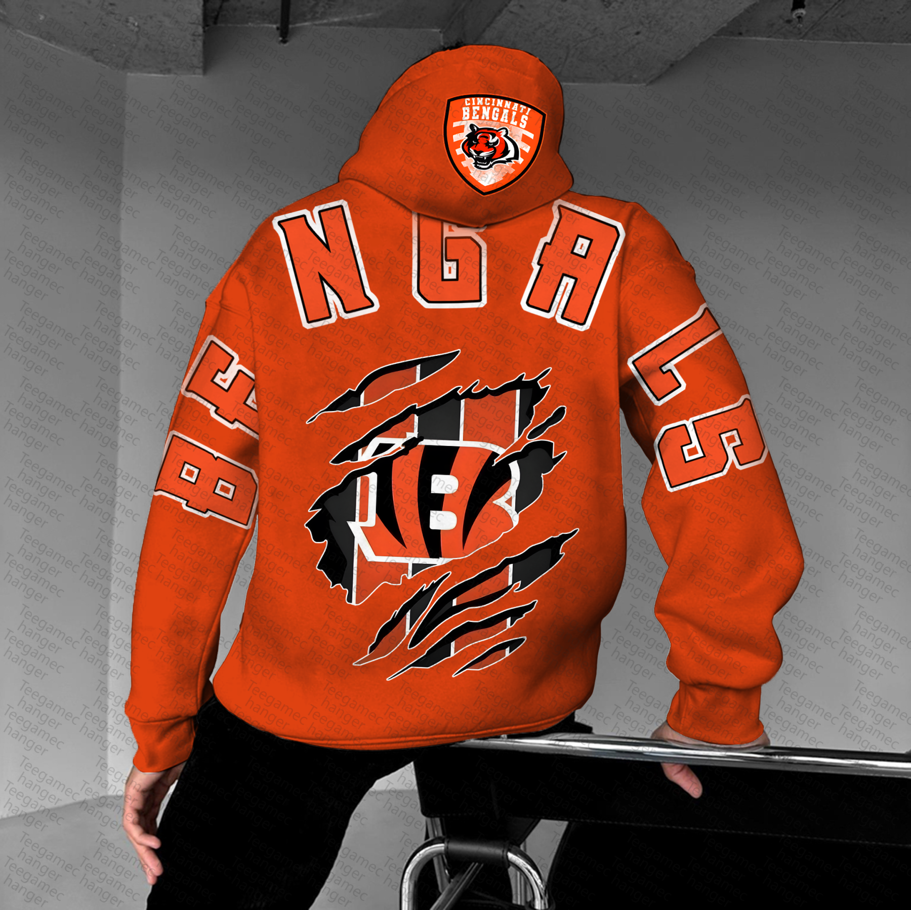 Unisex "NFL" Graphic Streetwear Vintage Plush Hoodie