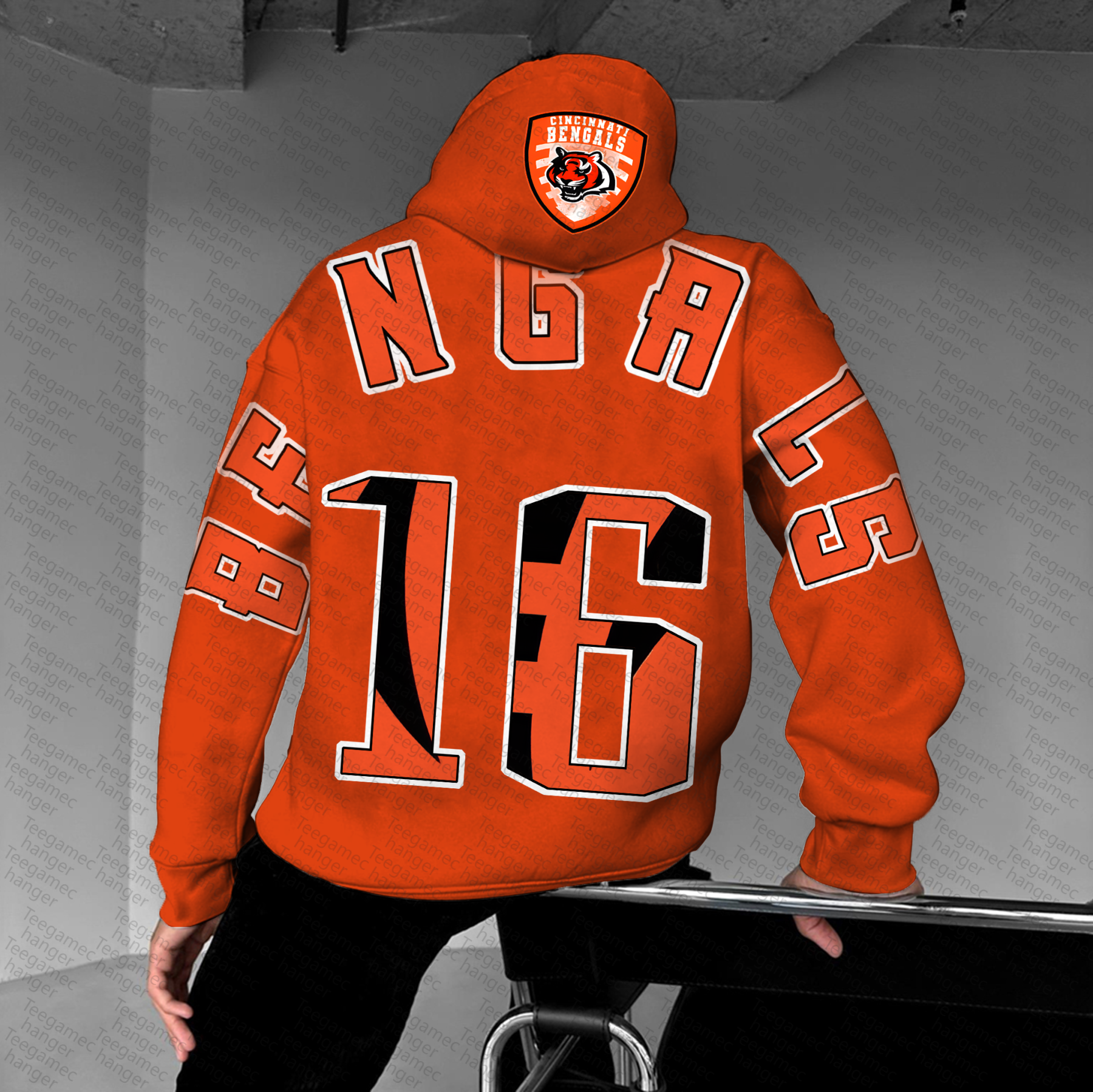Unisex "NFL" Graphic Streetwear Vintage Plush Hoodie