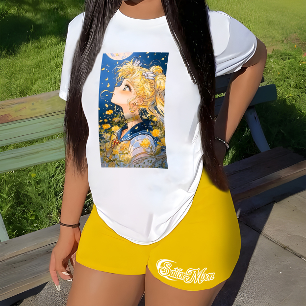 "Sailor Moon" Anime Inspired Vintage T-Shirt